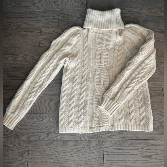 Ted Baker Sweaters - 💝 TED BAKER SWEATER 💝